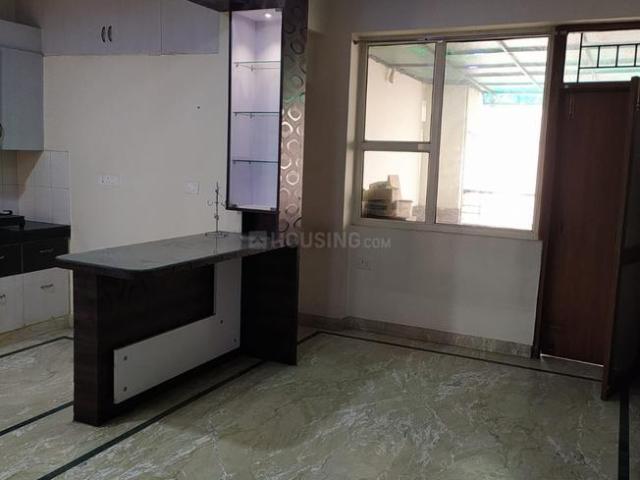 3 BHK Apartment in Sector 13 Dwarka for resale New Delhi. The reference number is 20295944