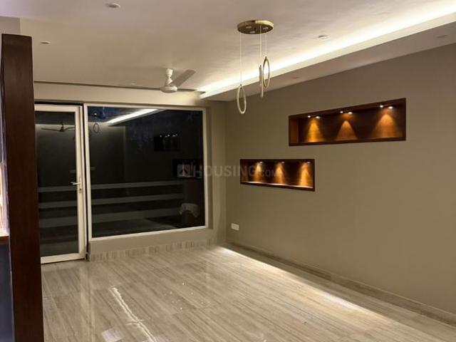 3 BHK Apartment in Sector 13 Dwarka for resale New Delhi. The reference number is 20528885