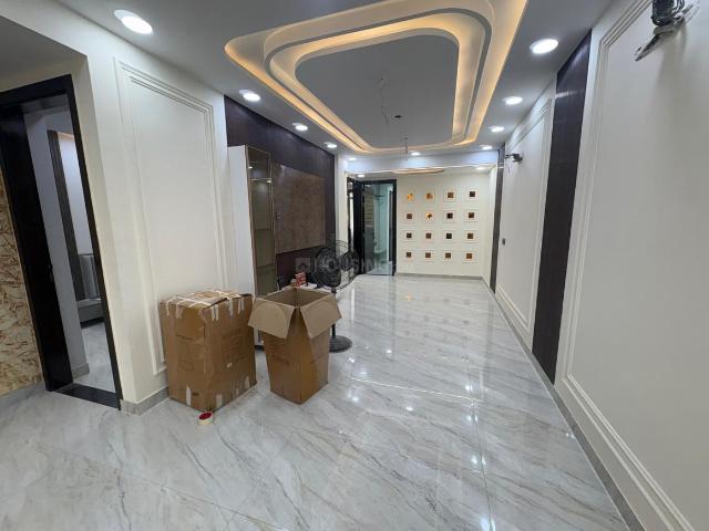 3 BHK Apartment in Sector 13 Rohini for rent New Delhi. The reference number is 20213755