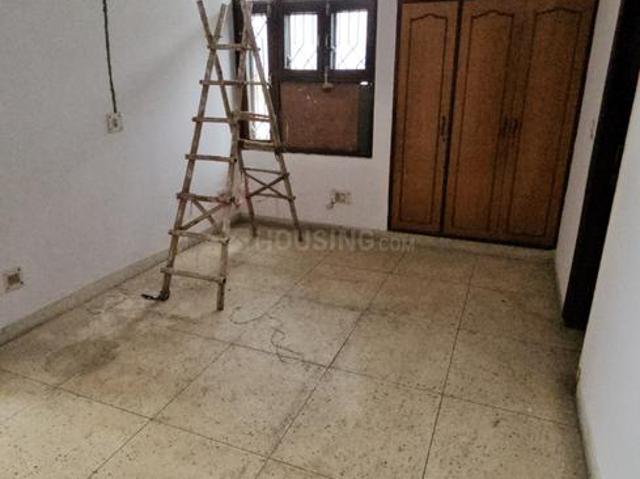 3 BHK Apartment in Sector 13 Rohini for resale New Delhi. The reference number is 20402555