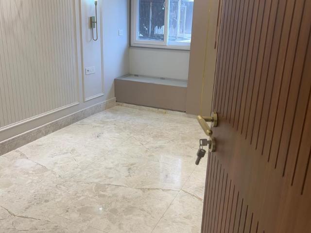 3 BHK Apartment in Sector 13 Rohini for resale New Delhi. The reference number is 20852925