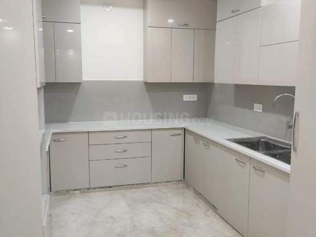 3 BHK Apartment in Sector 13 Rohini for resale North West Delhi. The reference number is 10671168