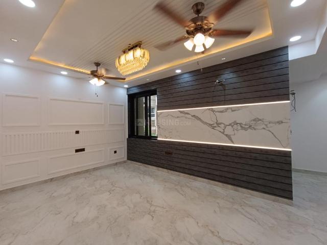 3 BHK Apartment in Sector 1 Dwarka for resale South West Delhi. The reference number is 15212721