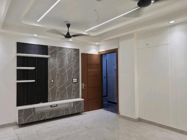 3 BHK Apartment in Sector 1 Dwarka for resale New Delhi. The reference number is 20207075