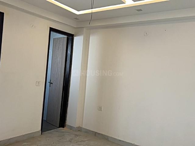 3 BHK Apartment in Sector 27 Dwarka for rent New Delhi. The reference number is 20044314
