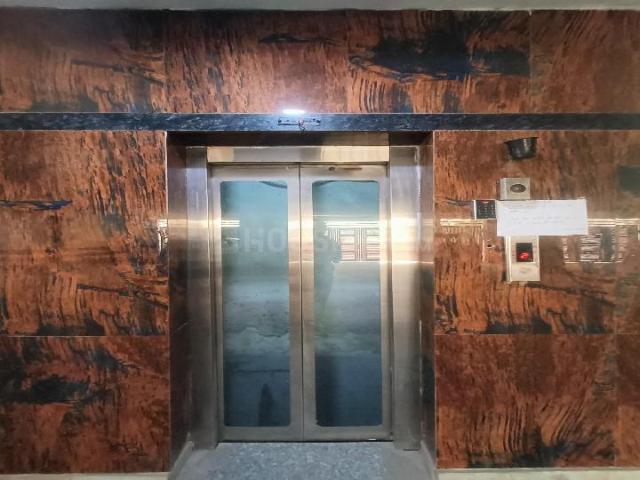 3 BHK Apartment in Sector 28 Dwarka for rent New Delhi. The reference number is 20280084