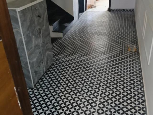 3 BHK Apartment in Sector 28 Dwarka for resale New Delhi. The reference number is 20168705