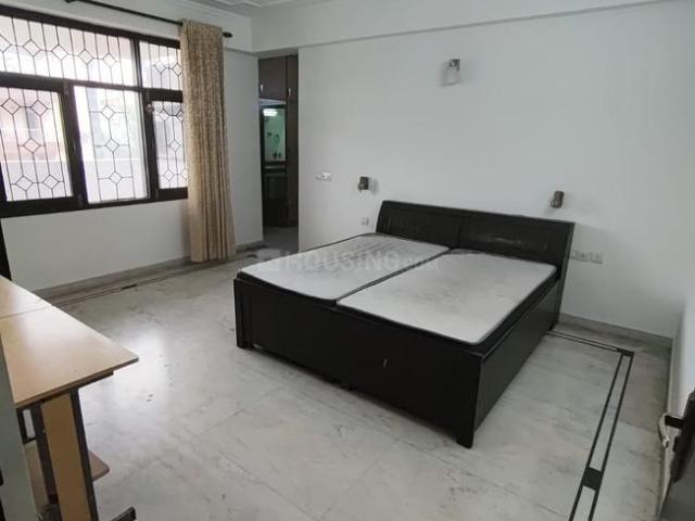 3 BHK Apartment in Sector 28 for rent Gurgaon. The reference number is 19876594
