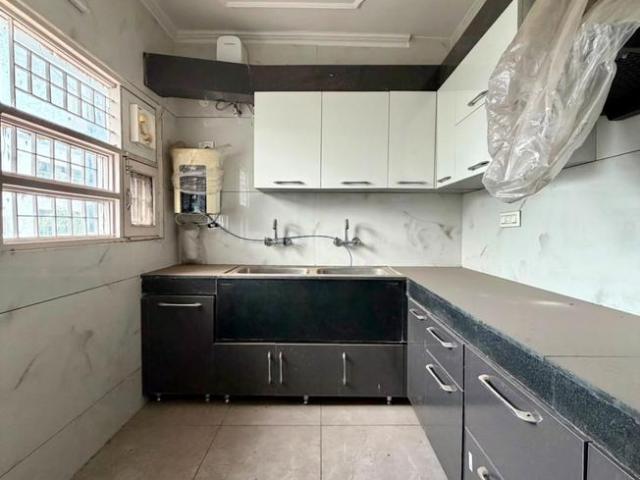 3 BHK Apartment in Sector 20 for rent Panchkula. The reference number is 20988054