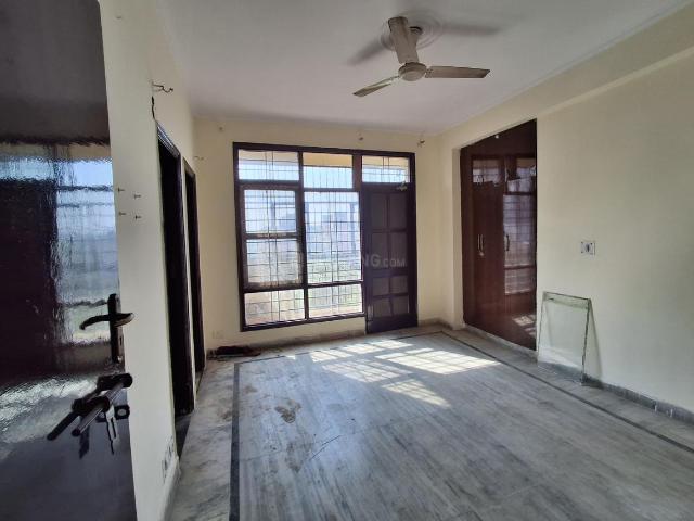 3 BHK Apartment in Sector 21D for rent Faridabad. The reference number is 20242289