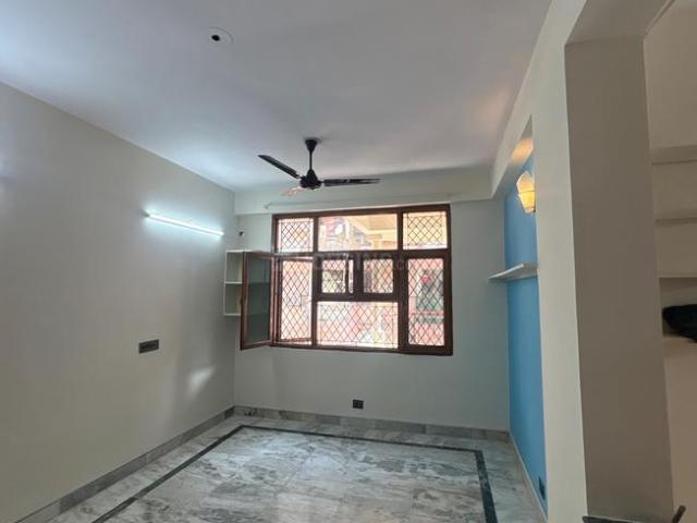3 BHK Apartment in Sector 22 Dwarka for rent New Delhi. The reference number is 18821741