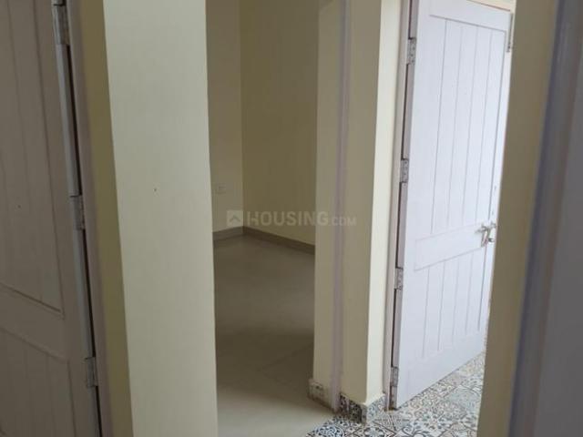 3 BHK Apartment in Sector 22 Dwarka for rent New Delhi. The reference number is 18393660