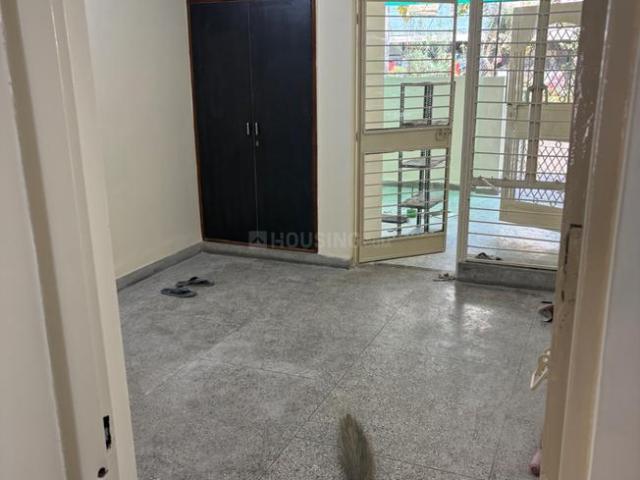 3 BHK Apartment in Sector 22 Dwarka for rent New Delhi. The reference number is 19678145