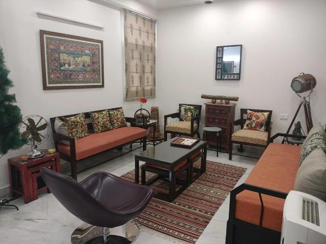 3 BHK Apartment in Sector 22 Dwarka for rent New Delhi. The reference number is 20401548