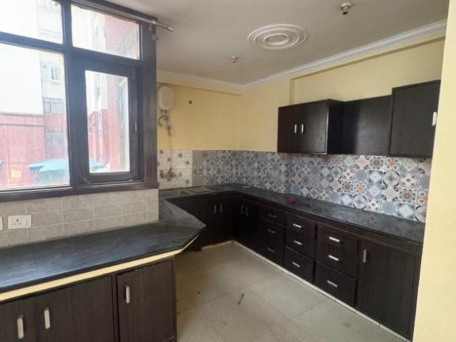 3 BHK Apartment in Sector 22 Dwarka for rent New Delhi. The reference number is 20593531