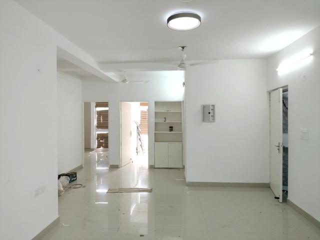 3 BHK Apartment in Sector 22 Dwarka for rent New Delhi. The reference number is 20753662