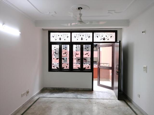 3 BHK Apartment in Sector 22 Dwarka for rent New Delhi. The reference number is 20782107