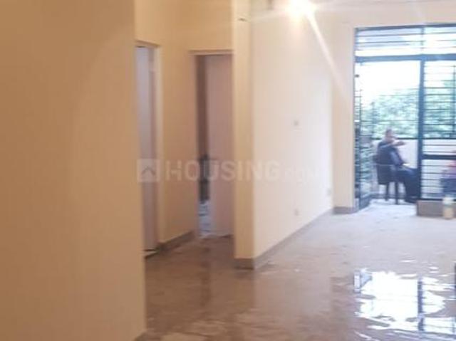 3 BHK Apartment in Sector 22 Dwarka for resale New Delhi. The reference number is 4913553