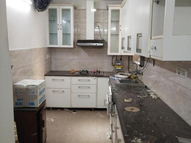 3 BHK Apartment in Sector 22 Dwarka for resale New Delhi. The reference number is 11761177