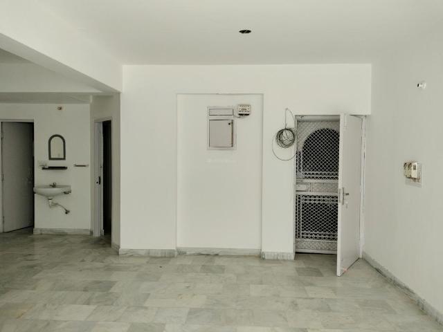 3 BHK Apartment in Sector 22 Dwarka for resale New Delhi. The reference number is 12907037
