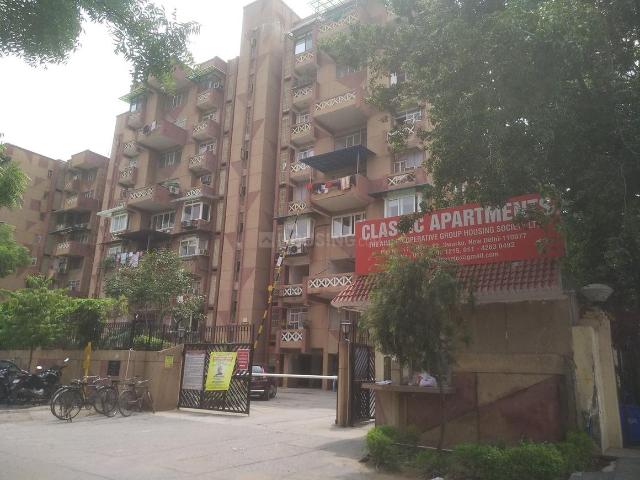 3 BHK Apartment in Sector 22 Dwarka for resale New Delhi. The reference number is 15937904