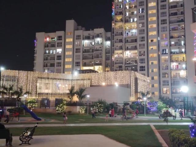 3 BHK Apartment in Sector 22 Dwarka for resale New Delhi. The reference number is 17479290