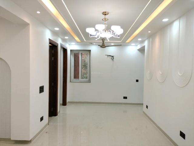 3 BHK Apartment in Sector 22 Dwarka for resale New Delhi. The reference number is 19191025