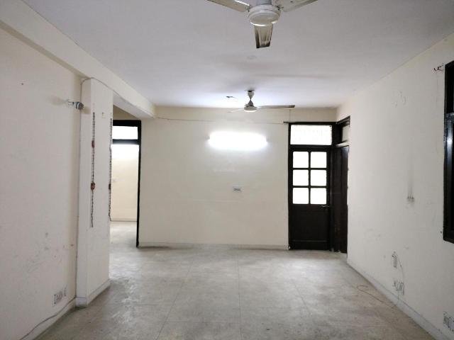 3 BHK Apartment in Sector 23 Dwarka for resale New Delhi. The reference number is 19536502