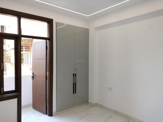 3 BHK Apartment in Sector 22 Dwarka for resale New Delhi. The reference number is 19676410