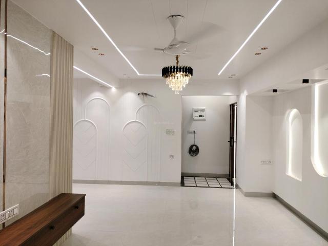 3 BHK Apartment in Sector 22 Dwarka for resale New Delhi. The reference number is 19778459