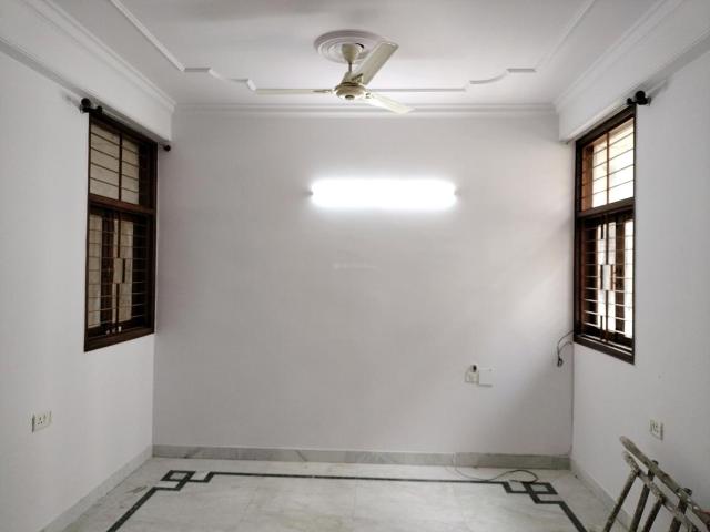 3 BHK Apartment in Sector 22 Dwarka for resale New Delhi. The reference number is 19945558