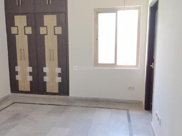3 BHK Apartment in Sector 22 Dwarka for resale New Delhi. The reference number is 20301693