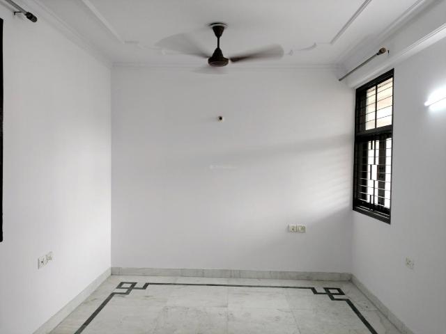 3 BHK Apartment in Sector 22 Dwarka for resale New Delhi. The reference number is 20673060