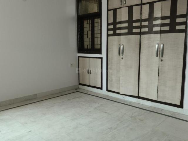 3 BHK Apartment in Sector 22 Dwarka for resale New Delhi. The reference number is 20681835