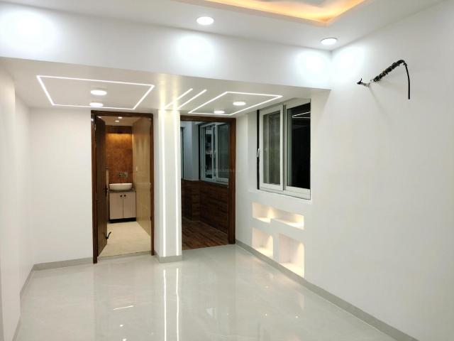 3 BHK Apartment in Sector 22 Dwarka for resale New Delhi. The reference number is 20759603