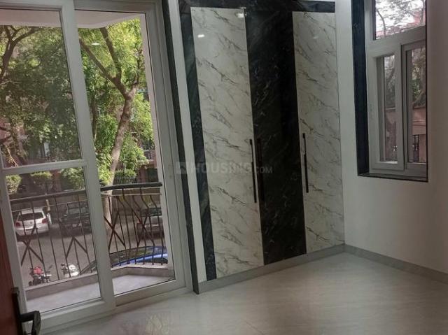 3 BHK Apartment in Sector 22 Dwarka for resale New Delhi. The reference number is 20781649
