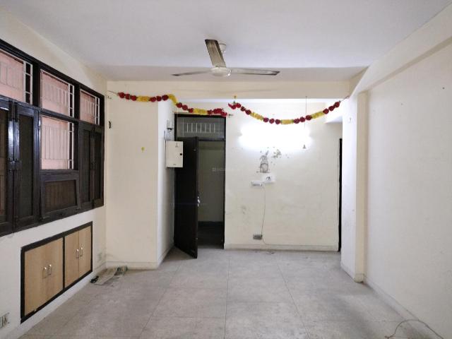 3 BHK Apartment in Sector 22 Dwarka for resale New Delhi. The reference number is 19546531