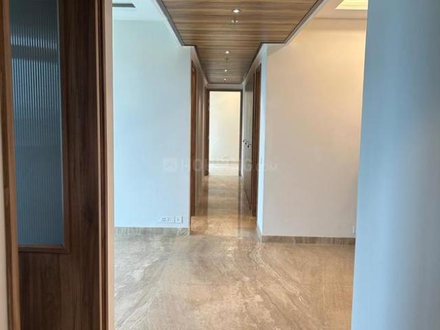 3 BHK Apartment in Sector 22 for resale Gurgaon. The reference number is 19797087