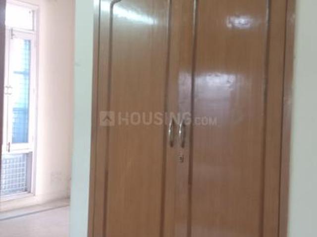 3 BHK Apartment in Sector 23 Dwarka for rent New Delhi. The reference number is 11338747