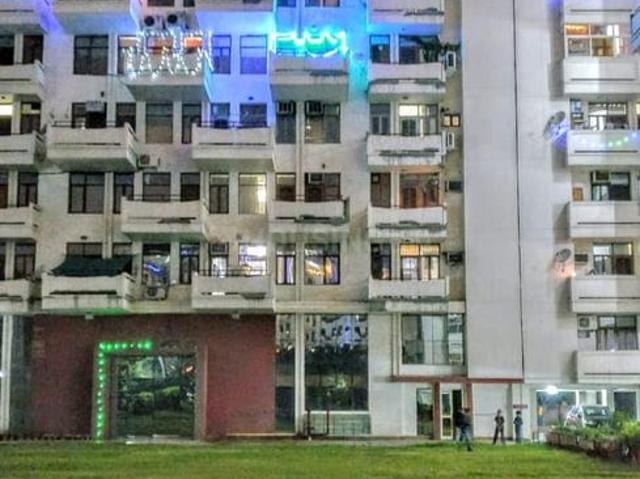 3 BHK Apartment in Sector 23 Dwarka for rent New Delhi. The reference number is 18408897
