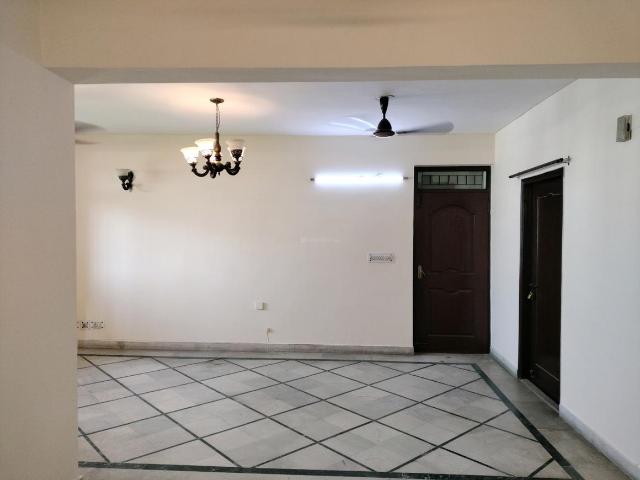 3 BHK Apartment in Sector 23 Dwarka for rent New Delhi. The reference number is 19996876
