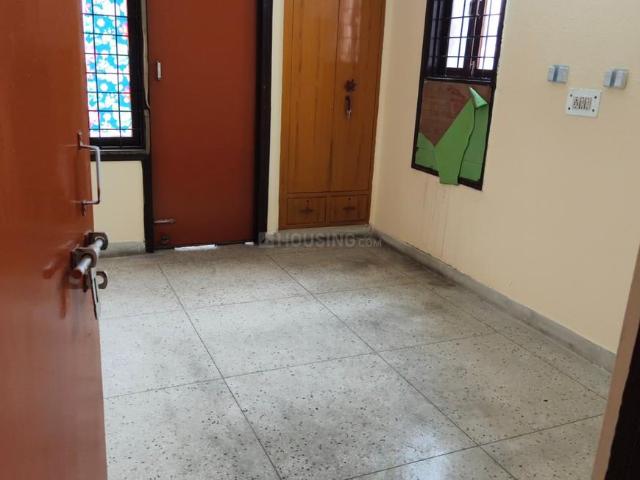 3 BHK Apartment in Sector 23 Dwarka for rent New Delhi. The reference number is 20731559