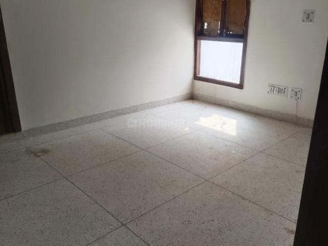 3 BHK Apartment in Sector 23 Dwarka for rent New Delhi. The reference number is 20796146