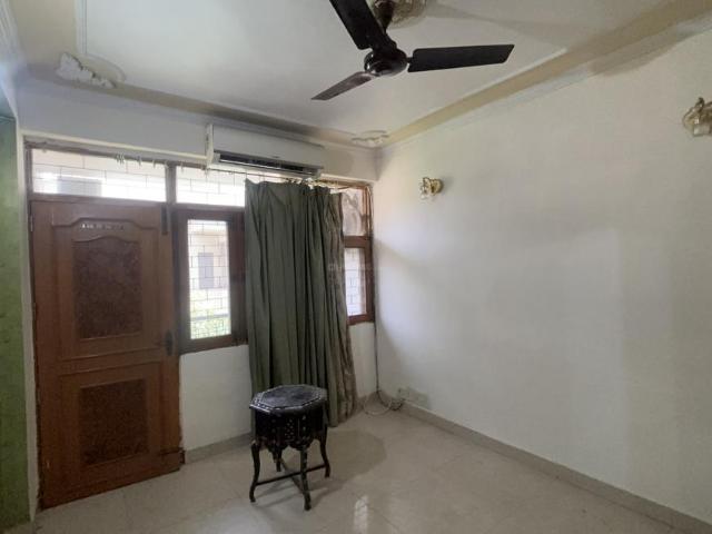 3 BHK Apartment in Sector 23 Dwarka for rent New Delhi. The reference number is 20307257