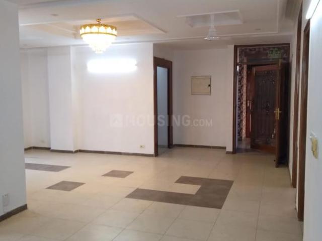3 BHK Apartment in Sector 23 Dwarka for resale New Delhi. The reference number is 10776032