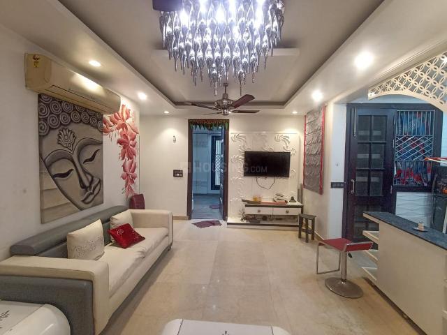 3 BHK Apartment in Sector 23 Dwarka for resale New Delhi. The reference number is 13353355