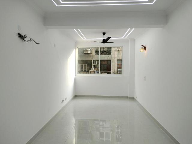 3 BHK Apartment in Sector 23 Dwarka for resale New Delhi. The reference number is 19971519