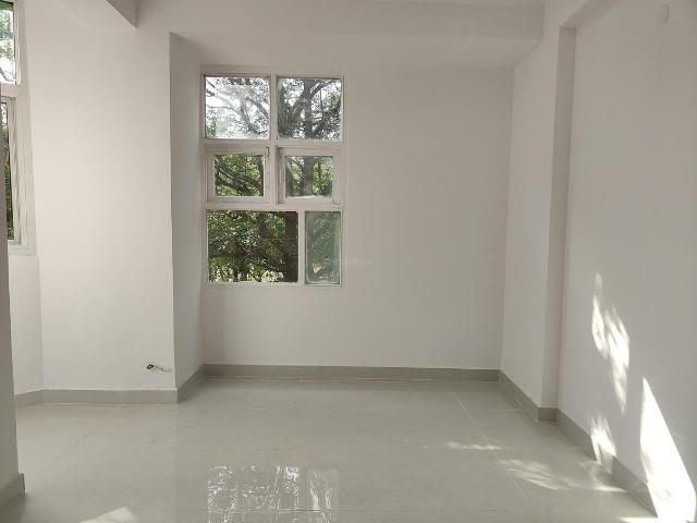 3 BHK Apartment in Sector 23 Dwarka for resale New Delhi. The reference number is 19901690