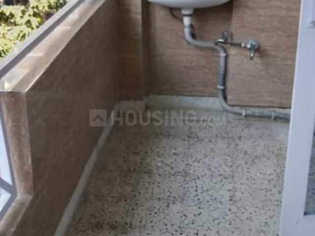 3 BHK Apartment in Sector 23 Dwarka for resale New Delhi. The reference number is 20135640