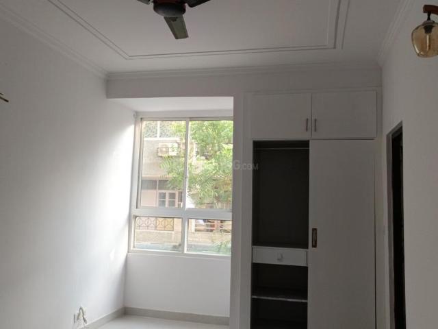 3 BHK Apartment in Sector 23 Dwarka for resale New Delhi. The reference number is 20268155
